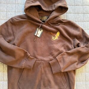 Filson Men's Prospector Embroidered Hoodie - Dark Brown Fishing - Medium
